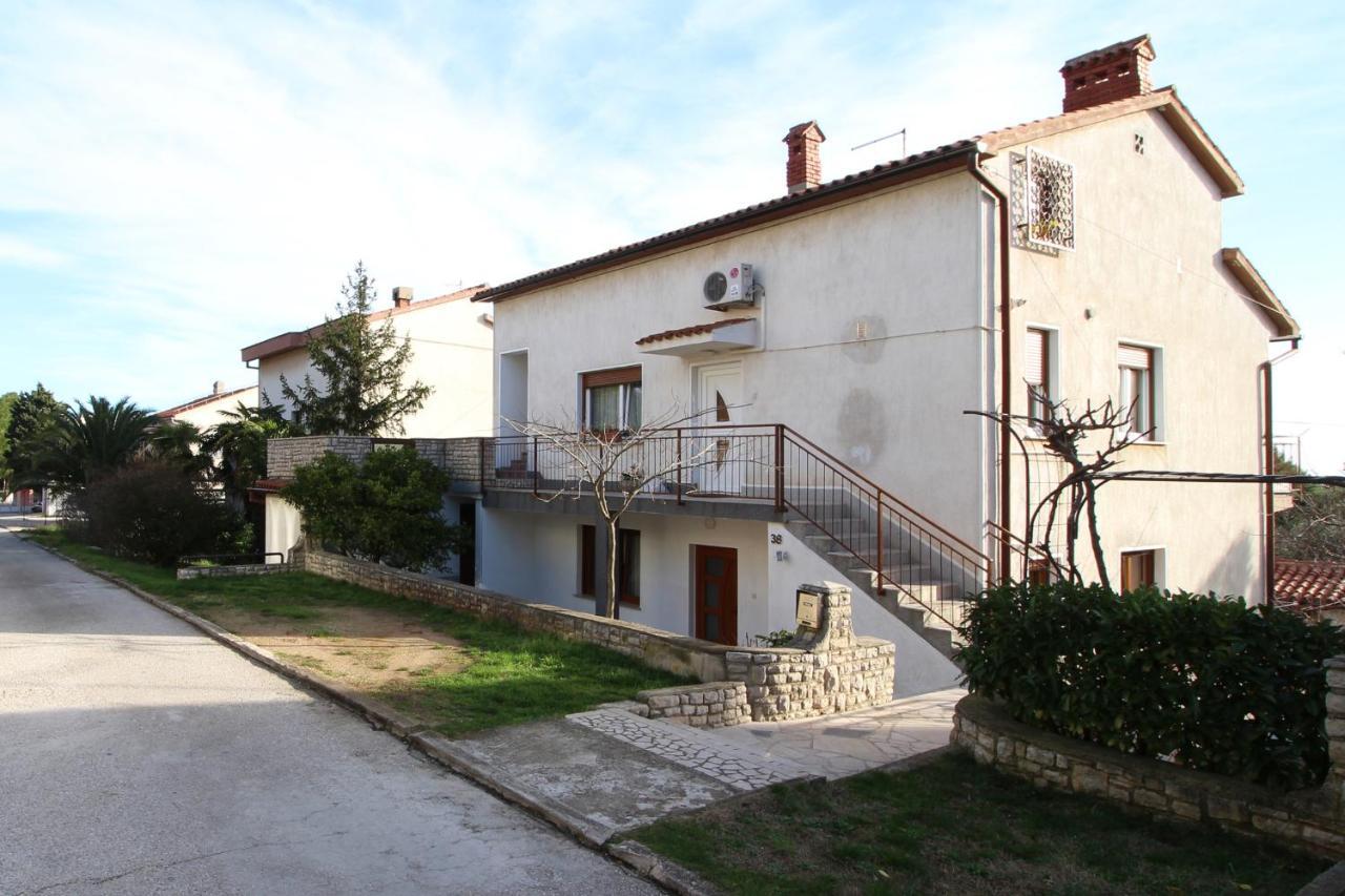 Apartment Ruza 2021 Premantura Exterior foto